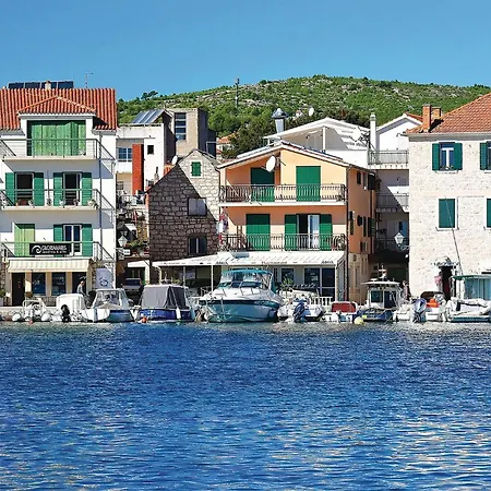 Apartamento Amazing In With Wifi Vodice